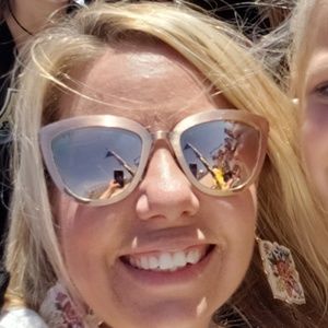 Meet your Posher, Callie